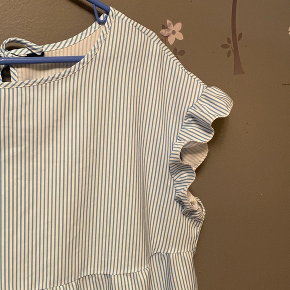 ❤️A light and breezy material to keep you cool. - Picture 3 of 3